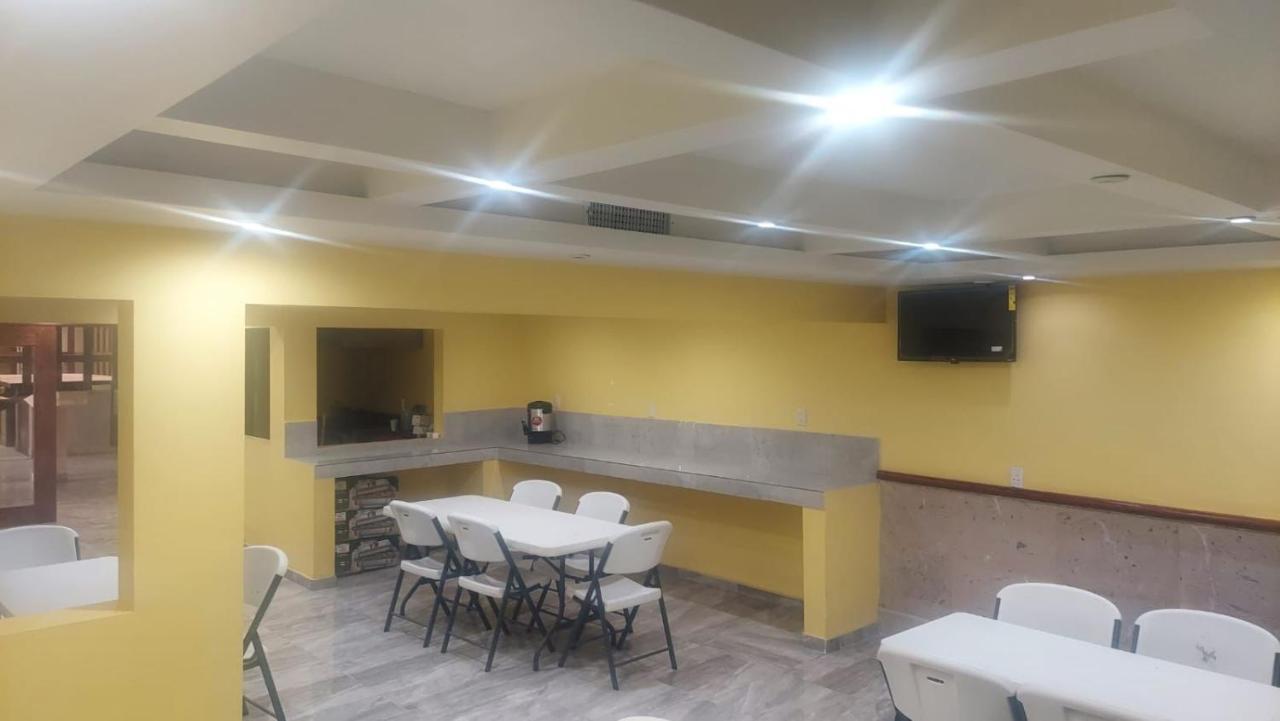 Hotel Posada Del Rey Matamoros  Zewnętrze zdjęcie
